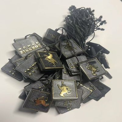 衣類 スイング 価格 タグ 固定器 ブラック ハンガリング タグ ストリング OEM