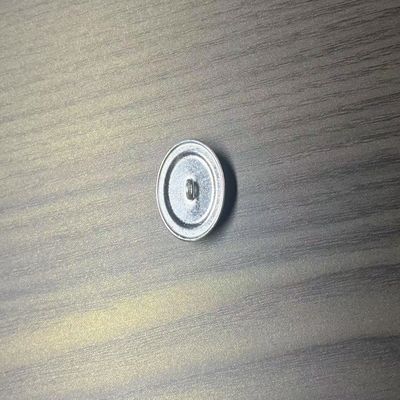 プラスチックのアクセサリー 丸いパールボタン レディース ニットカーディガン