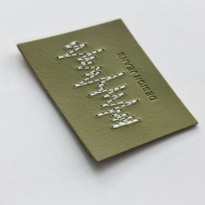 オーダーメイド グリーンジーンズ レザー ラベル タグ 縫合 閉じる 服のタイプ