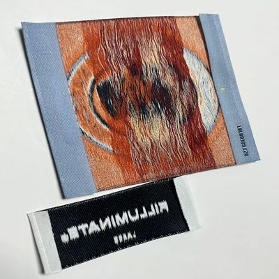 超音波切断でタグに縫う