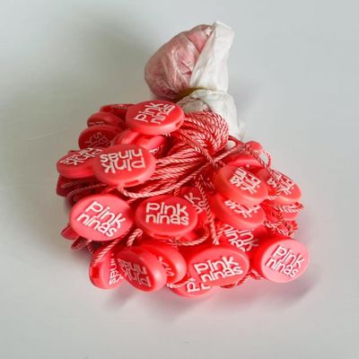OEM 大量 プラスチック 固定器 ハング タグ スナップロックピンとセキュリティループ