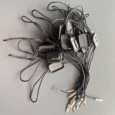 Thickness 0.2mm Garment Swing Tags Durable Hanging Tags Designed for Clothing Accessories and Apparel Branding Solutions