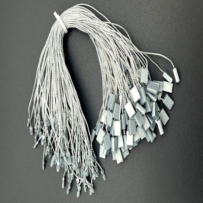 繊維の衣料品のためのカスタマイズされたアルミプラスチックハングタグ固定器