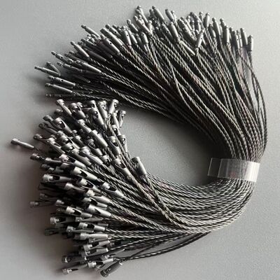 様々な産業に適した柔軟なナイロンタグファスナー。強力で安全な取り付けと多様なソリューションを提供