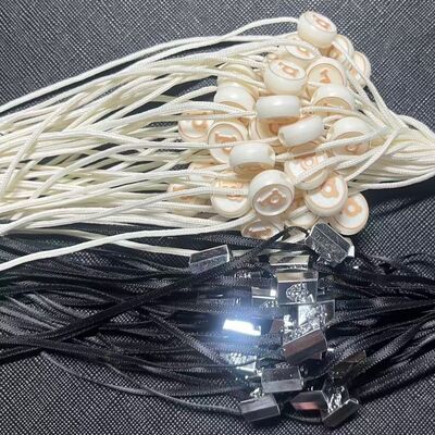 吊るし長さ 約10インチ プラスチックタグの固定器 独特で目立つ 衣類のラベルの固定器