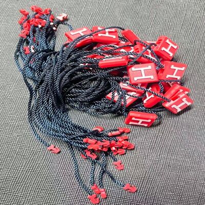 靴部品向けに設計された、耐久性と優れた表面加工を特徴とするタグファスナービーズブラストステンレス鋼板